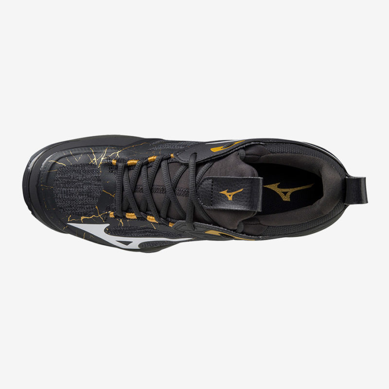 Mizuno_Wave_Momentum2_2